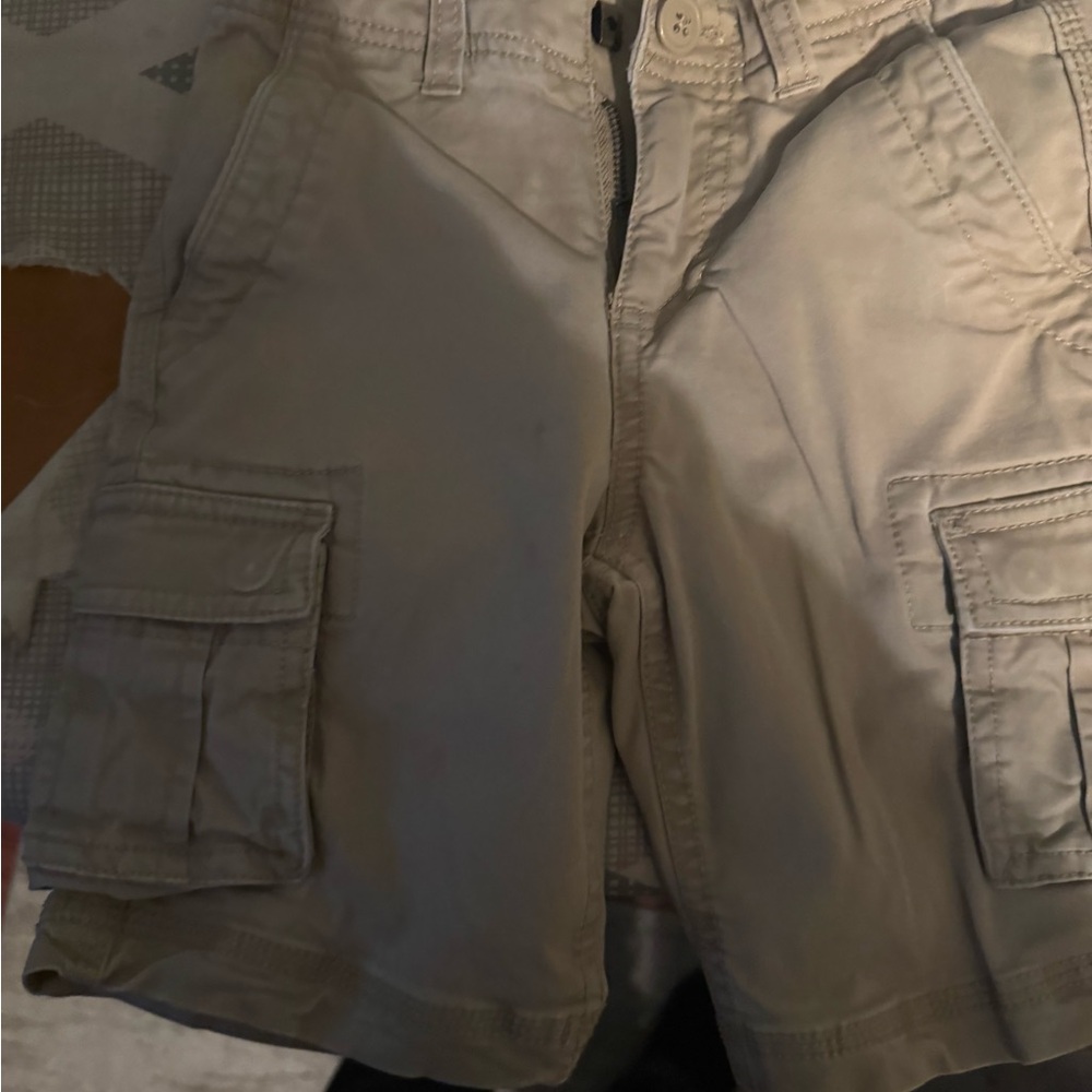 GAP Boys Cargo Shorts in Light Tan